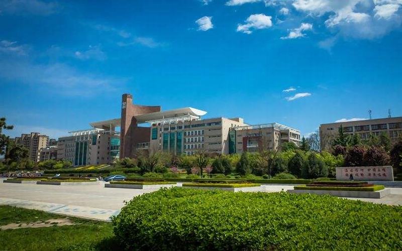 西北政法大学校园实景