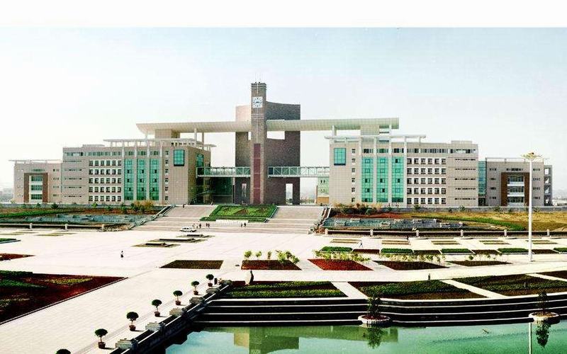 西北政法大学校园实景