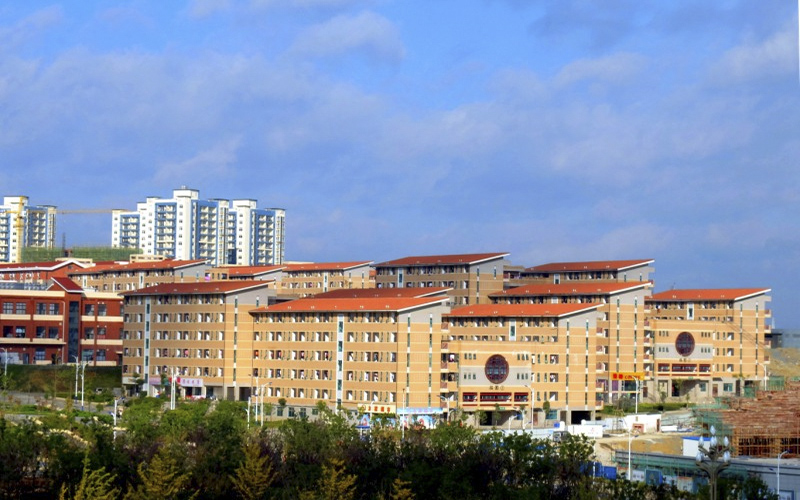 贵州中医药大学时珍学院校园实景