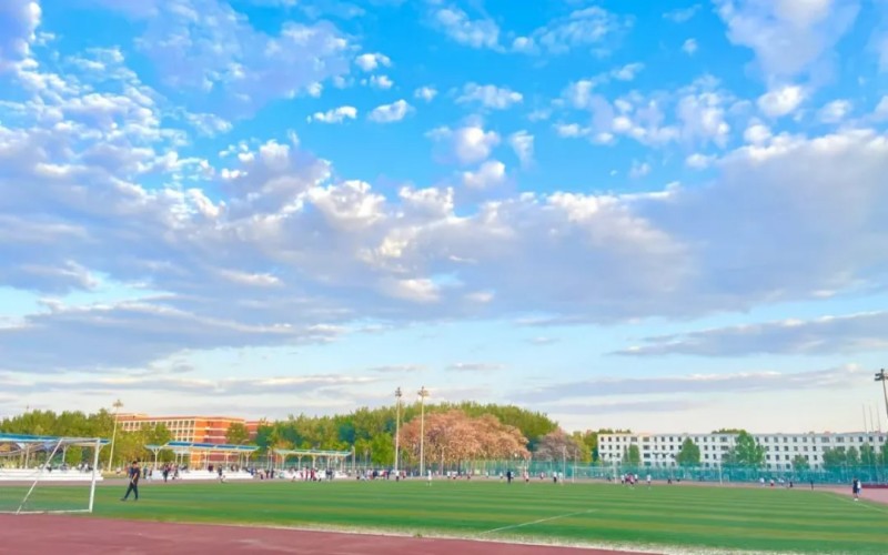 廊坊师范学院校园实景