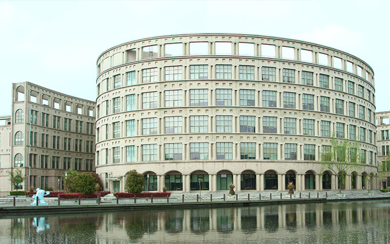 上海立信会计金融学院校园实景