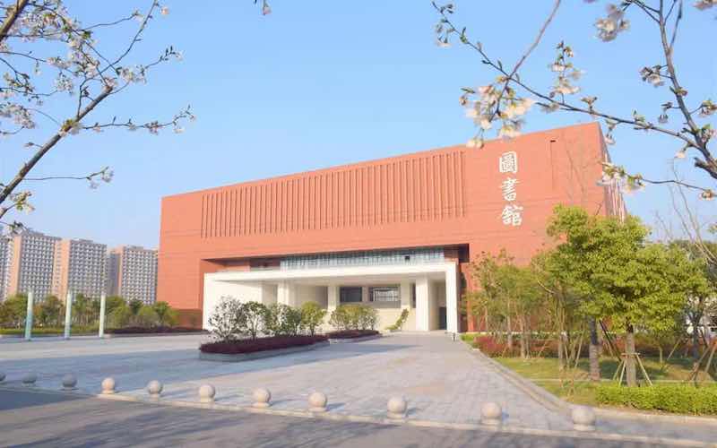 泰州职业技术学院校园实景