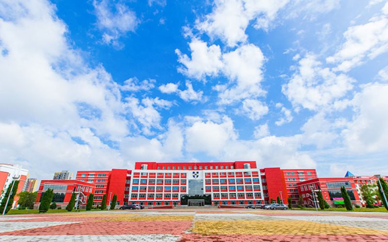 黑龙江外国语学院校园实景
