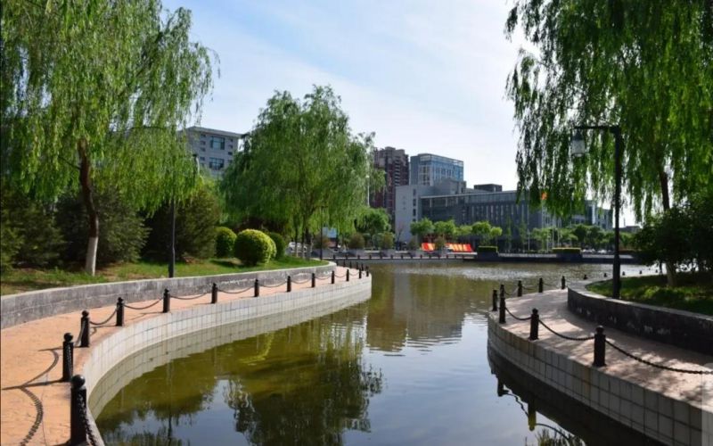 山西传媒学院校园实景