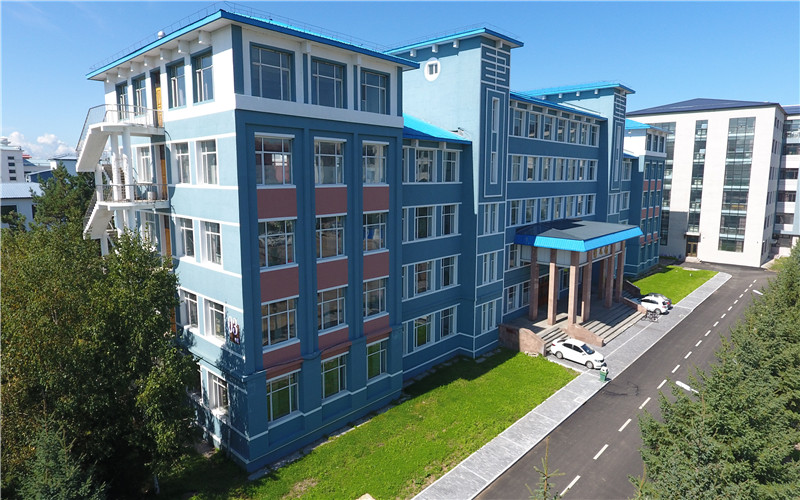 伊春职业学院校园实景