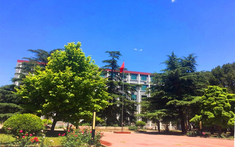 北京卫生职业学院校园实景