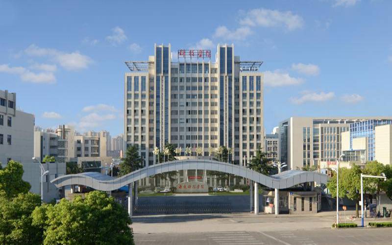 甘肃230 分位次查询相关院校校园环境