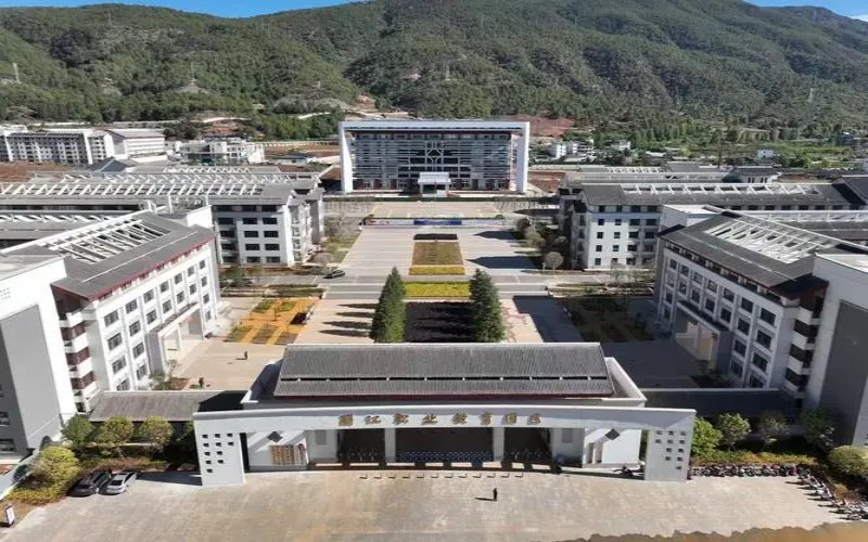 丽江职业技术学院校园环境