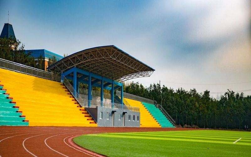 辽宁理工学院校园实景