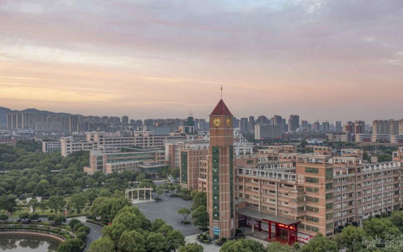 江西工程学院校园实景