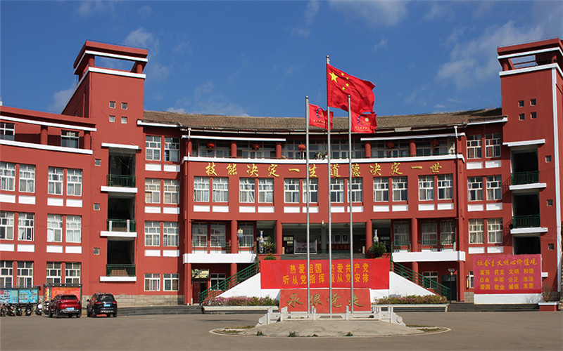 2026年云南新兴职业学院在湖北录取位次相关院校校园环境