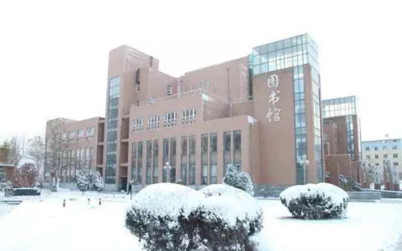 辽宁建筑职业学院校园实景