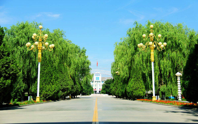 银川能源学院校园实景