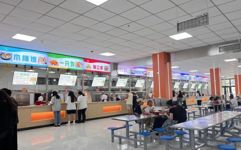 新疆和田学院校园环境