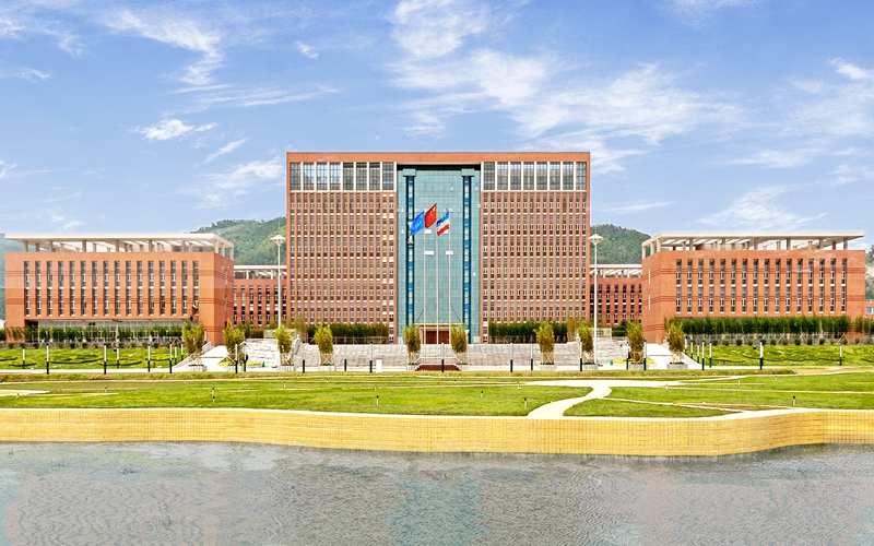 珠海科技学院校园实景