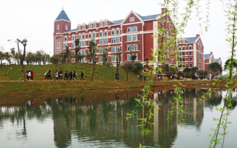 湖南电子科技职业学院校园实景