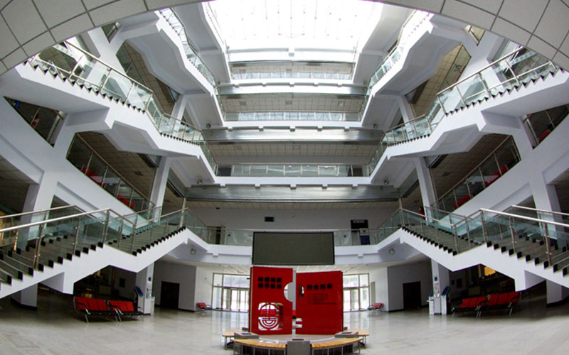 河北民族师范学院校园实景