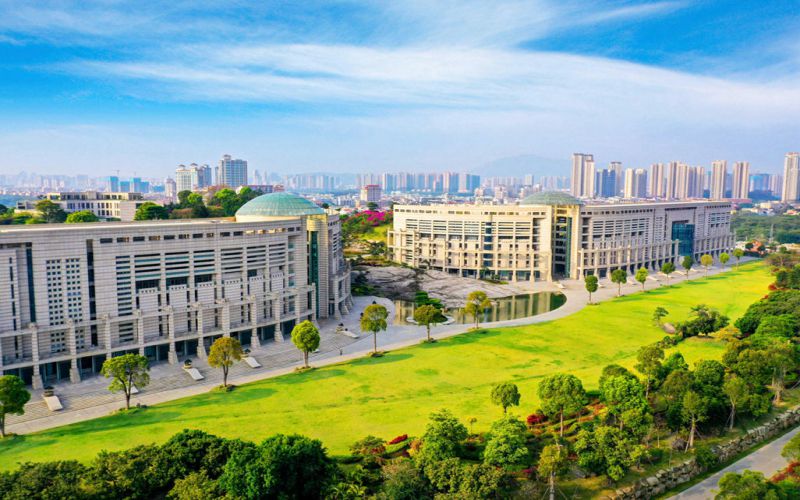 泉州信息工程学院在新疆的招生计划相关院校校园环境
