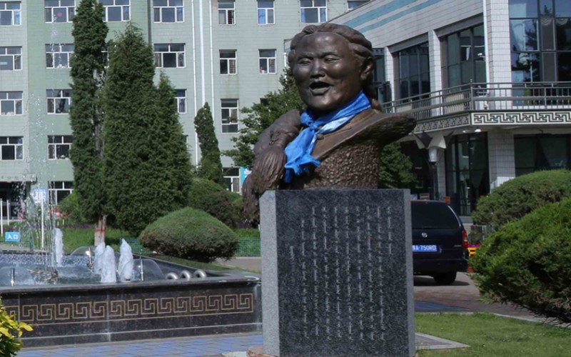 内蒙古艺术学院校园环境