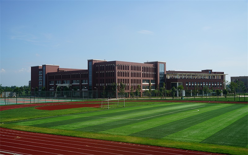 德阳城市轨道交通职业学院校园实景