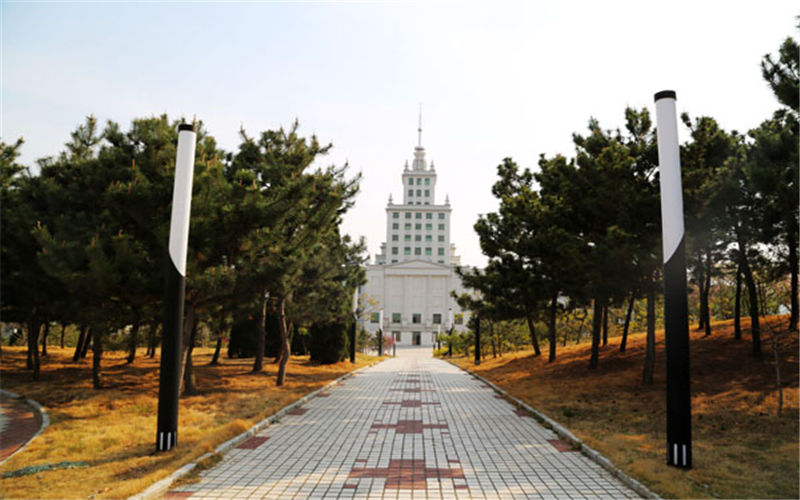 哈尔滨工业大学(威海)校园实景