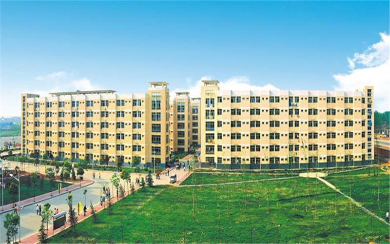 南阳医学高等专科学校校园实景