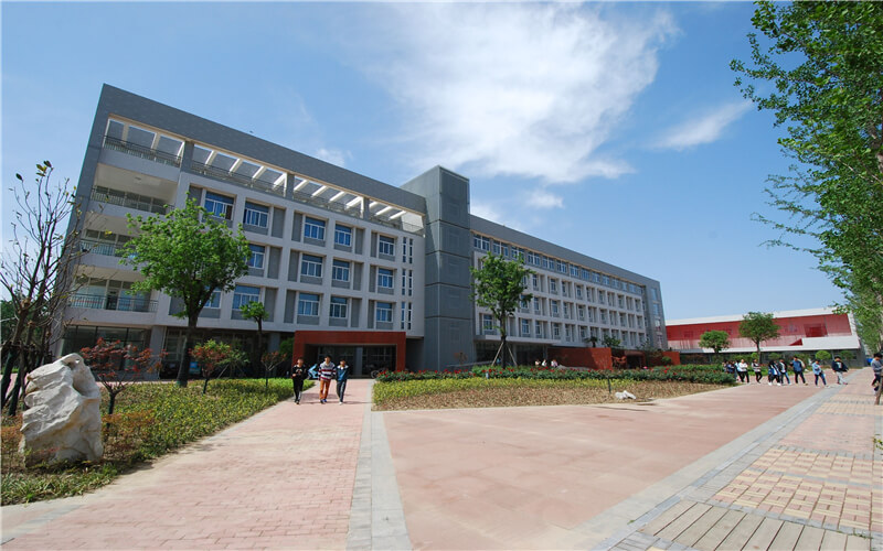 郑州电力高等专科学校校园实景