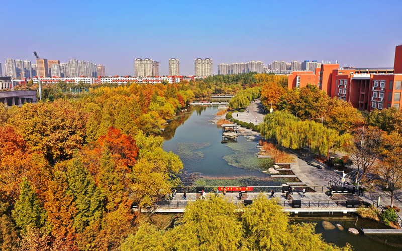 郑州大学校园实景