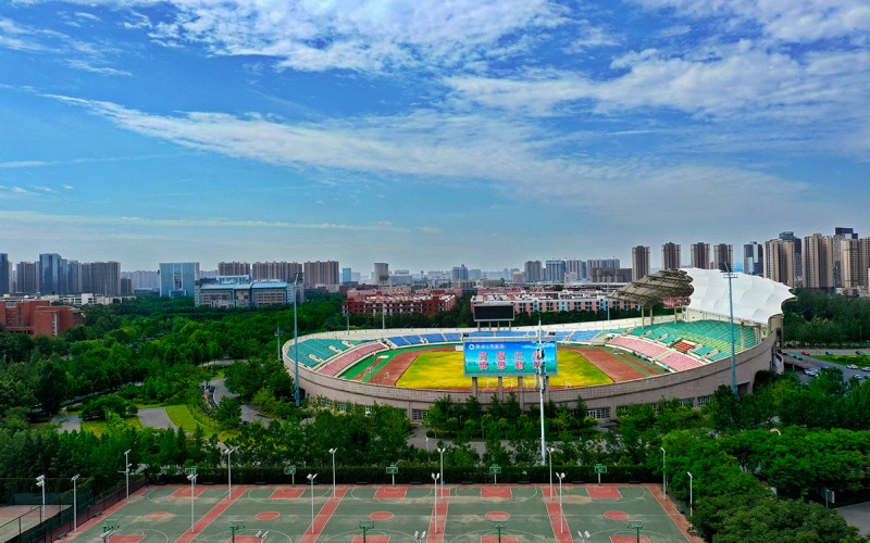 郑州大学校园实景