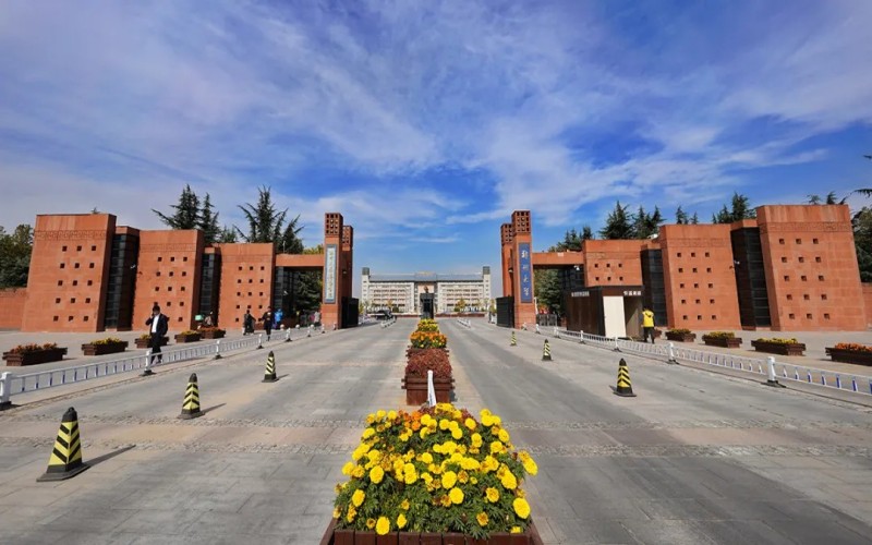 郑州大学校园实景