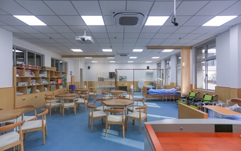 皖西卫生职业学院校园实景
