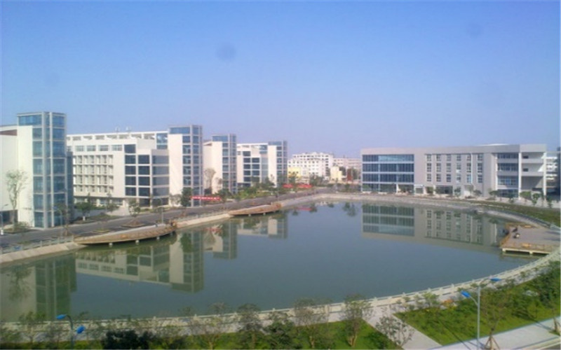 德阳科贸职业学院校园实景