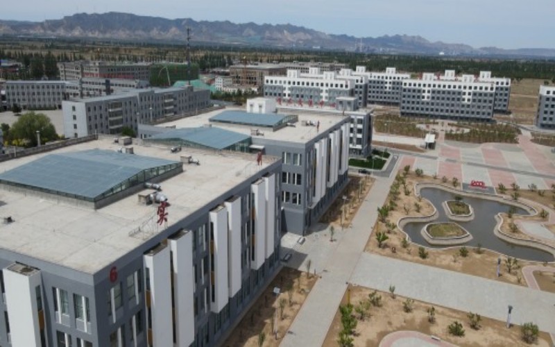 朔州陶瓷职业技术学院校园实景