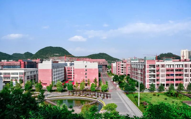 贵州装备制造职业学院校园实景