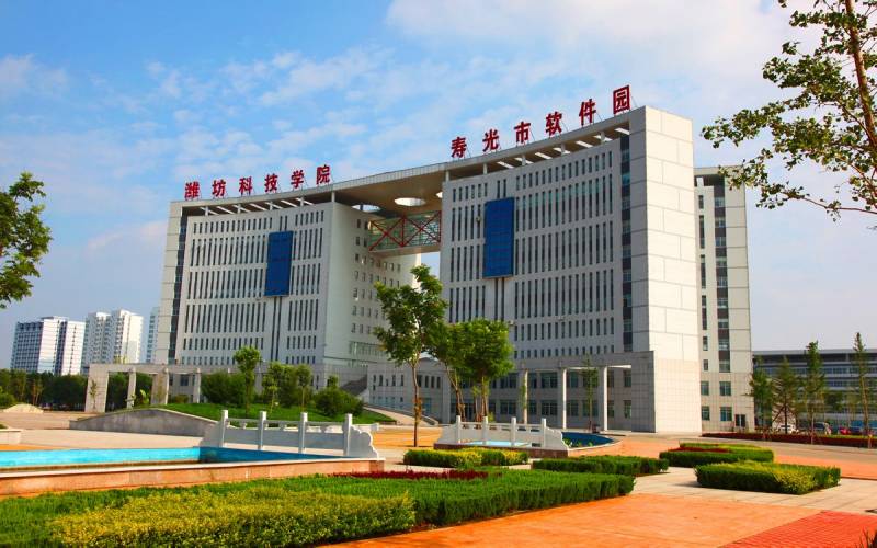 潍坊科技学院校园环境