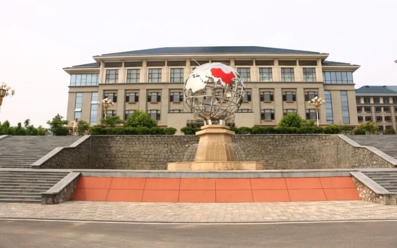 烟台文化旅游职业学院校园环境