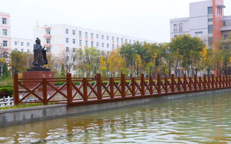 德州学院校园实景