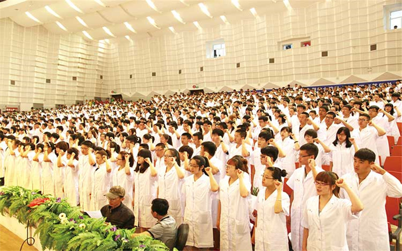 牡丹江医科大学校园实景