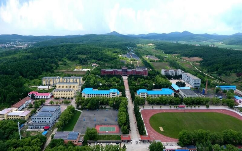 吉林农业科技学院校园实景