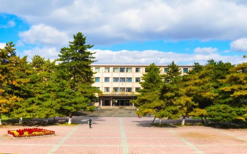 内蒙古农业大学校园实景