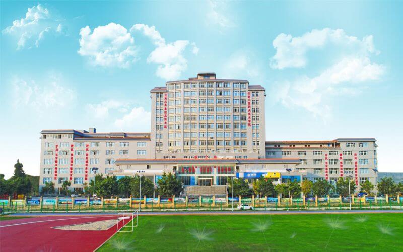 2026年云南三鑫职业技术学院在福建录取位次相关院校校园环境