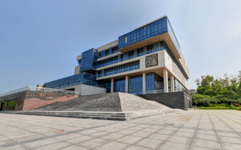 湖南铁路科技职业技术学院校园实景