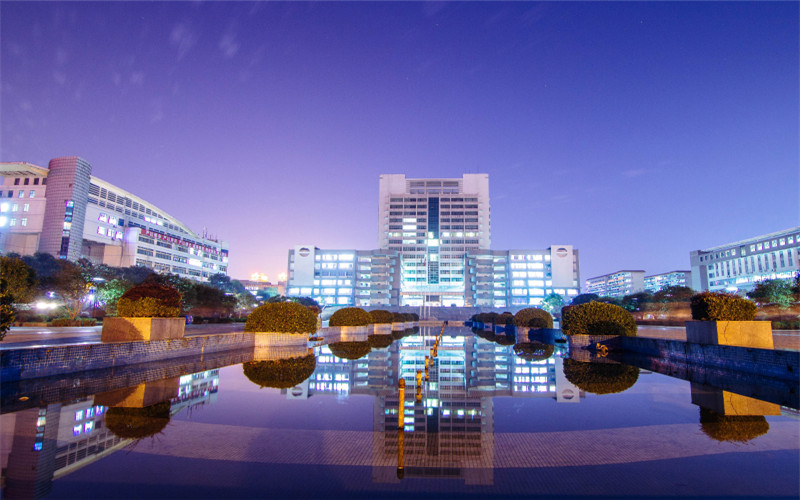 南华大学校园实景