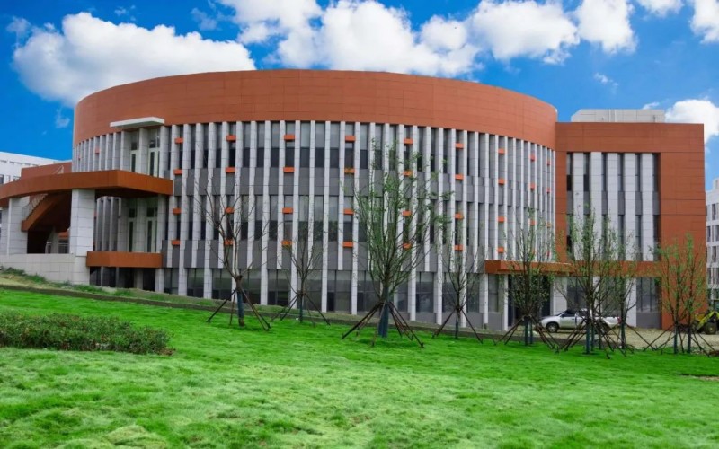 烟台卫生健康职业学院校园实景