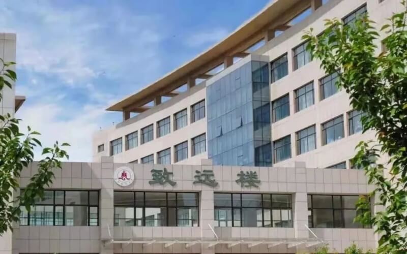 兰州财经大学校园实景