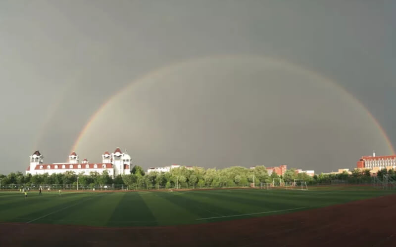 山西华澳商贸职业学院校园实景