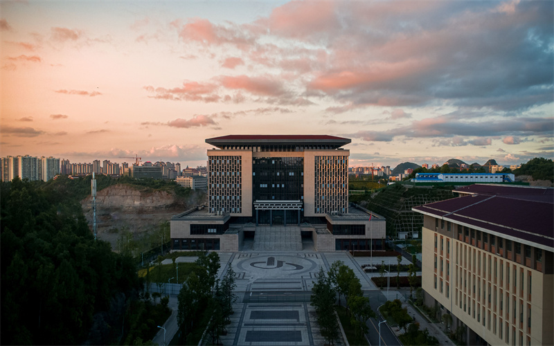 贵州理工学院校园实景