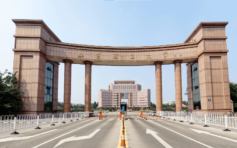2026年山东理工大学在海南录取分数线及位次相关院校校园环境