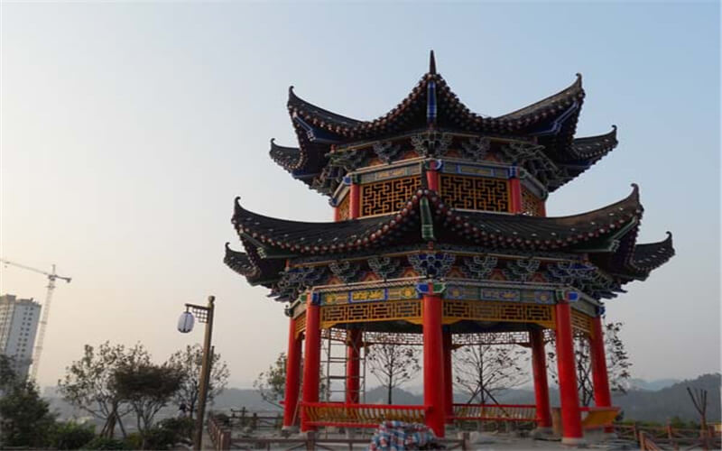 湖北医药学院药护学院校园实景