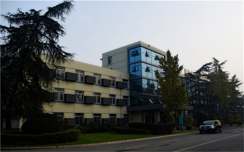 四川开设云计算技术应用的大学相关院校校园环境